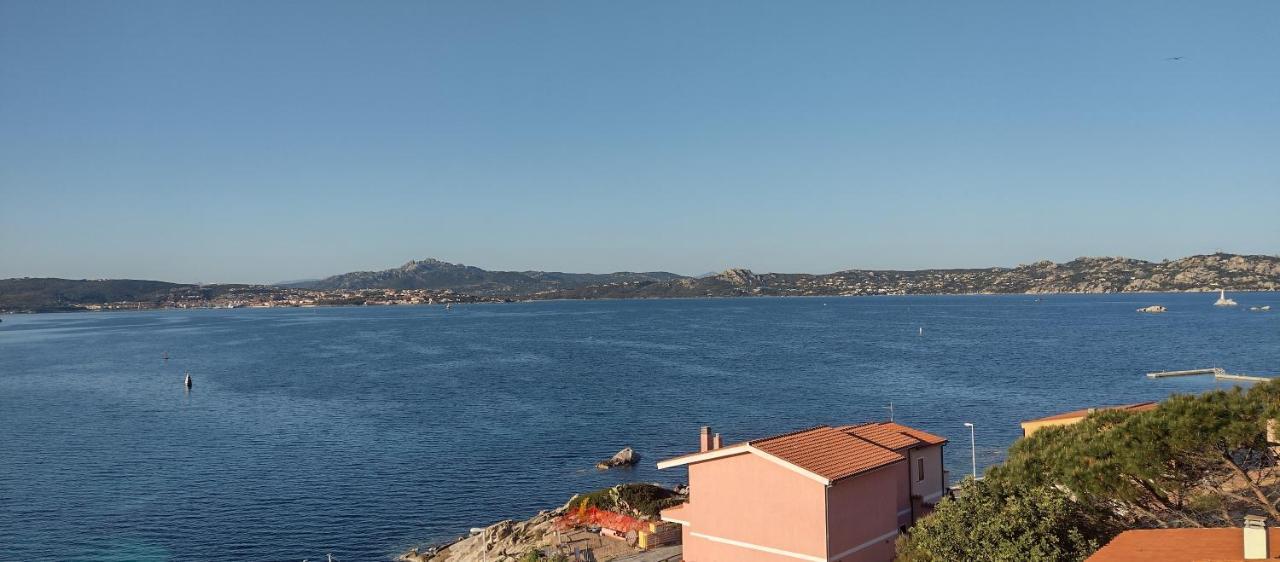 Appartamentino Panoramico...Con Finestra Sul Mare! La Maddalena  Buitenkant foto