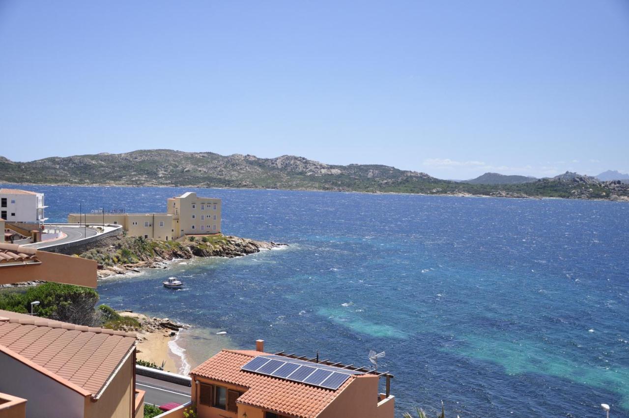 Appartamentino Panoramico...Con Finestra Sul Mare! La Maddalena  Buitenkant foto