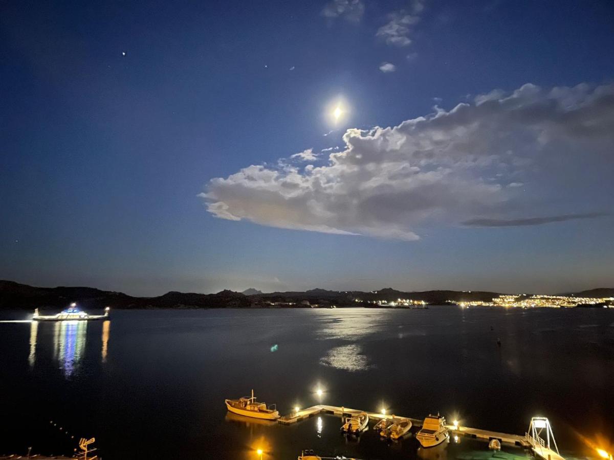 Appartamentino Panoramico...Con Finestra Sul Mare! La Maddalena  Buitenkant foto