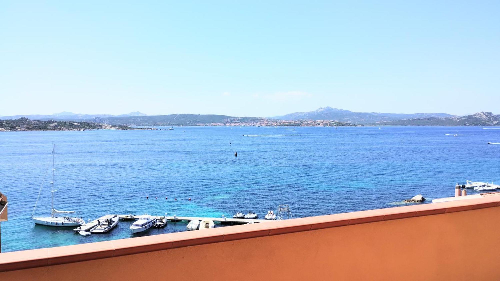 Appartamentino Panoramico...Con Finestra Sul Mare! La Maddalena  Buitenkant foto